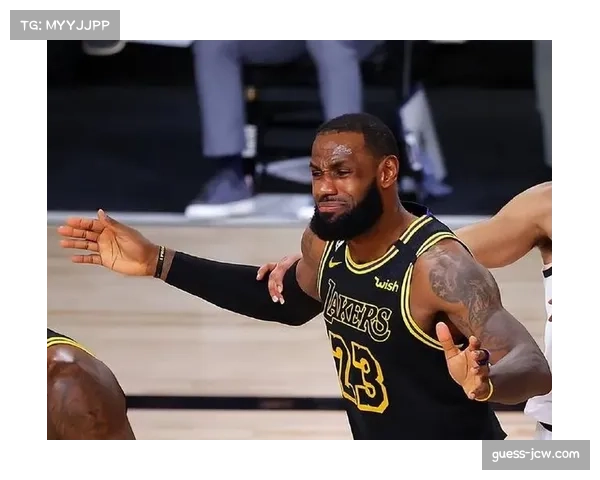 詹姆斯关键时刻罚球稳定 湖人领袖价值无可替代